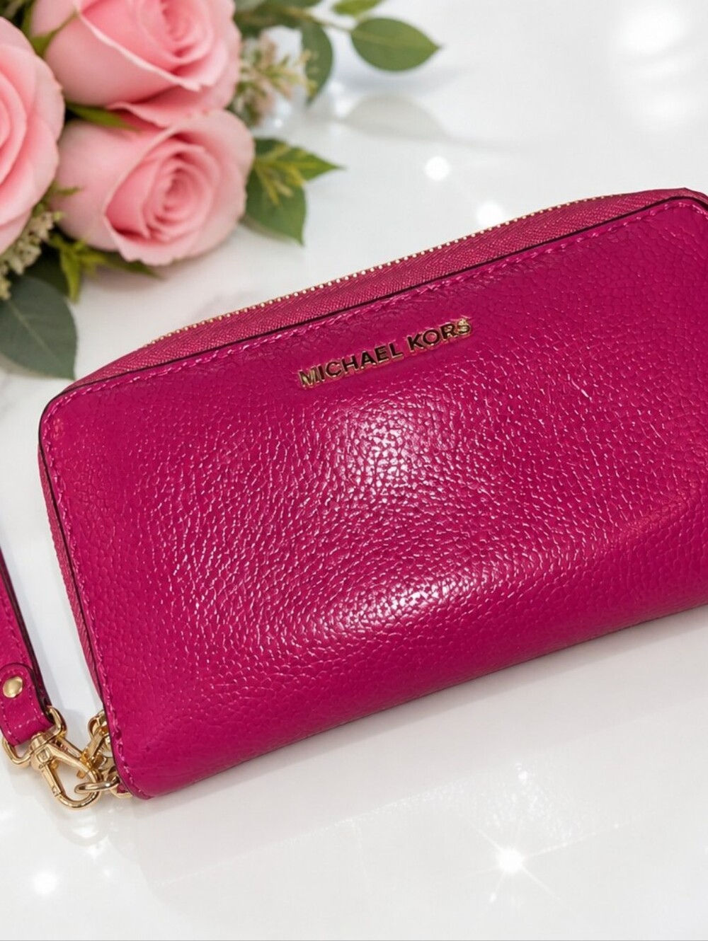 Michael Kors Zip Pink Wallet Phoneholder Wristlet